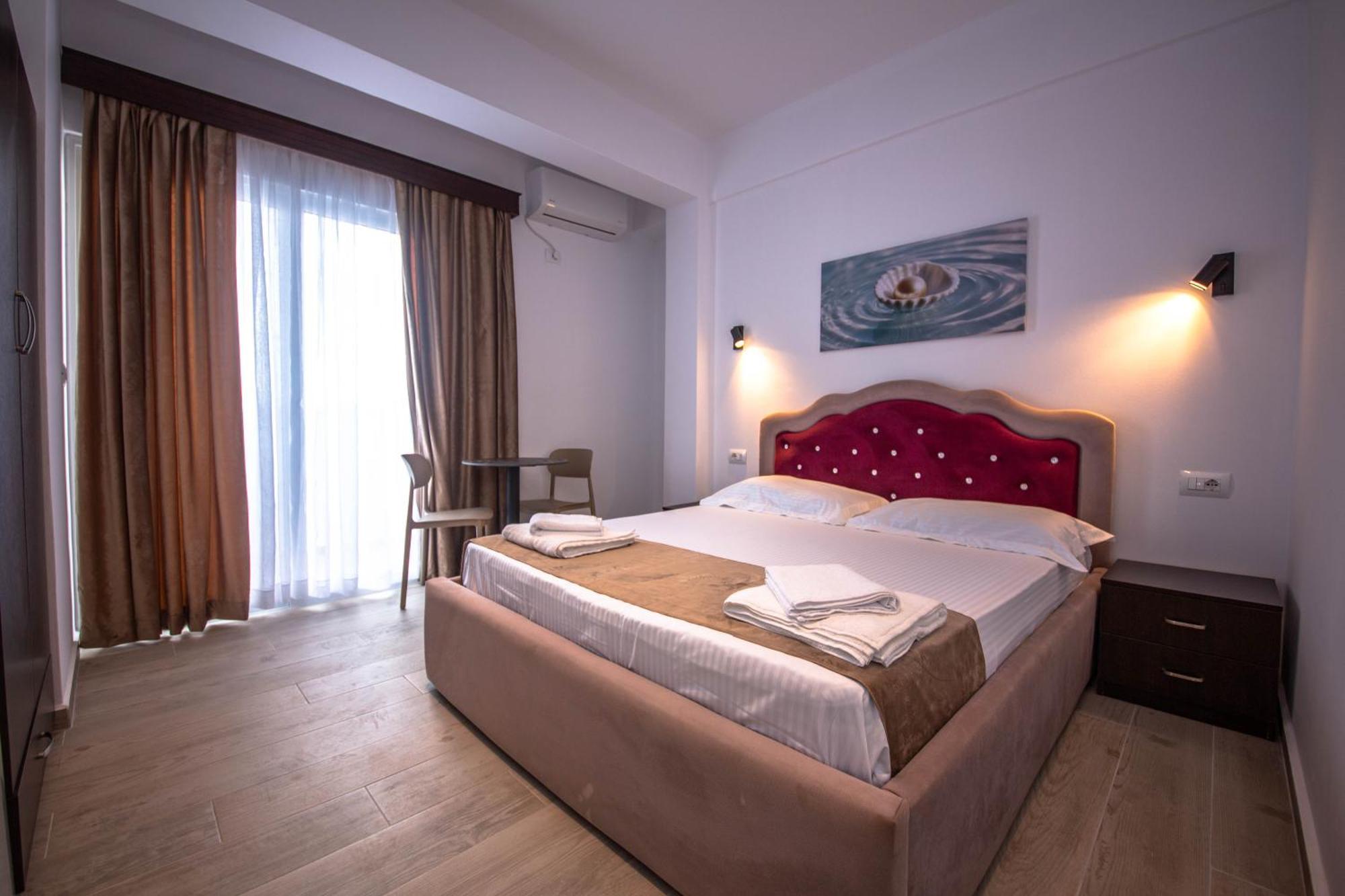 Hotel Perla クサミル エクステリア 写真