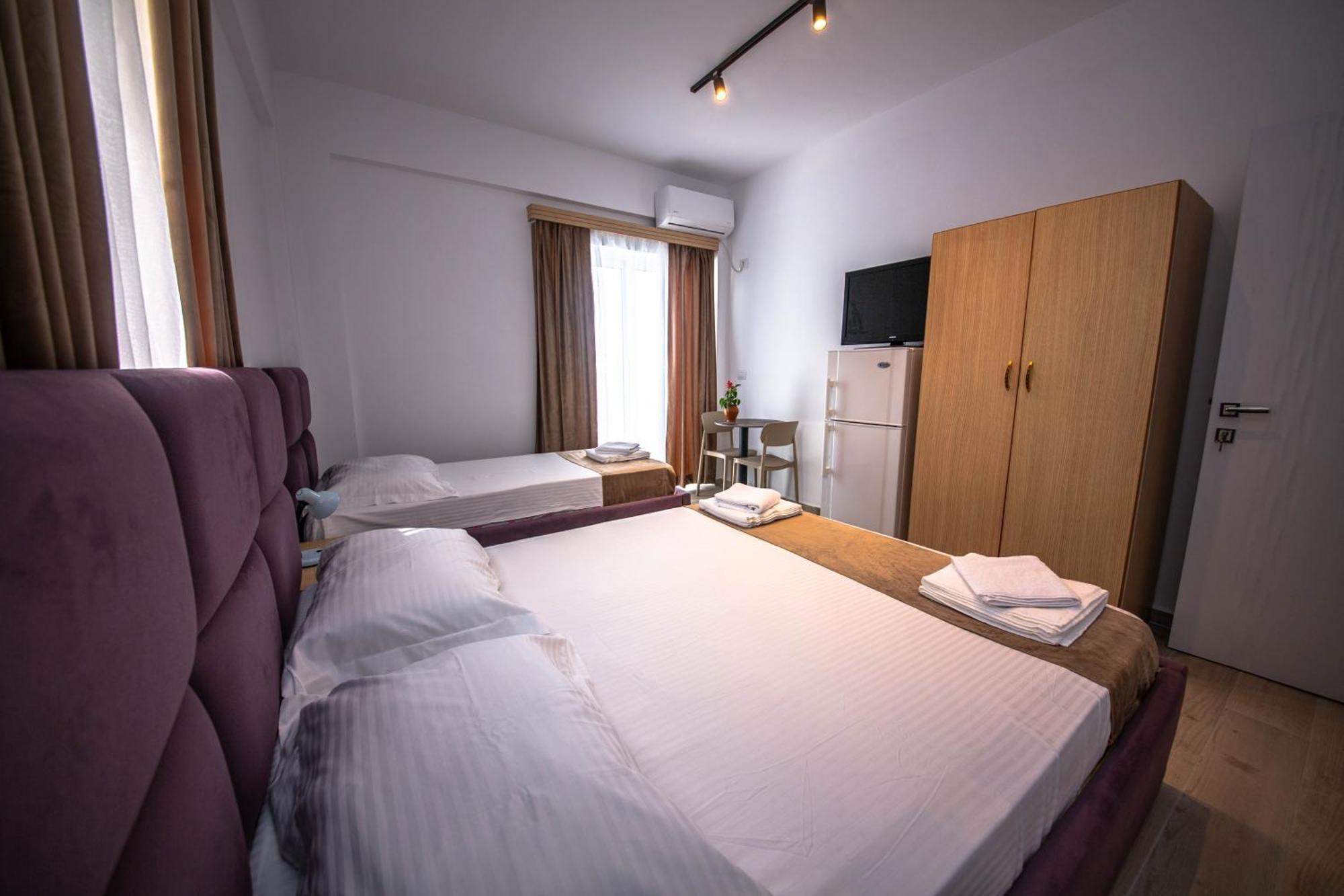 Hotel Perla クサミル エクステリア 写真
