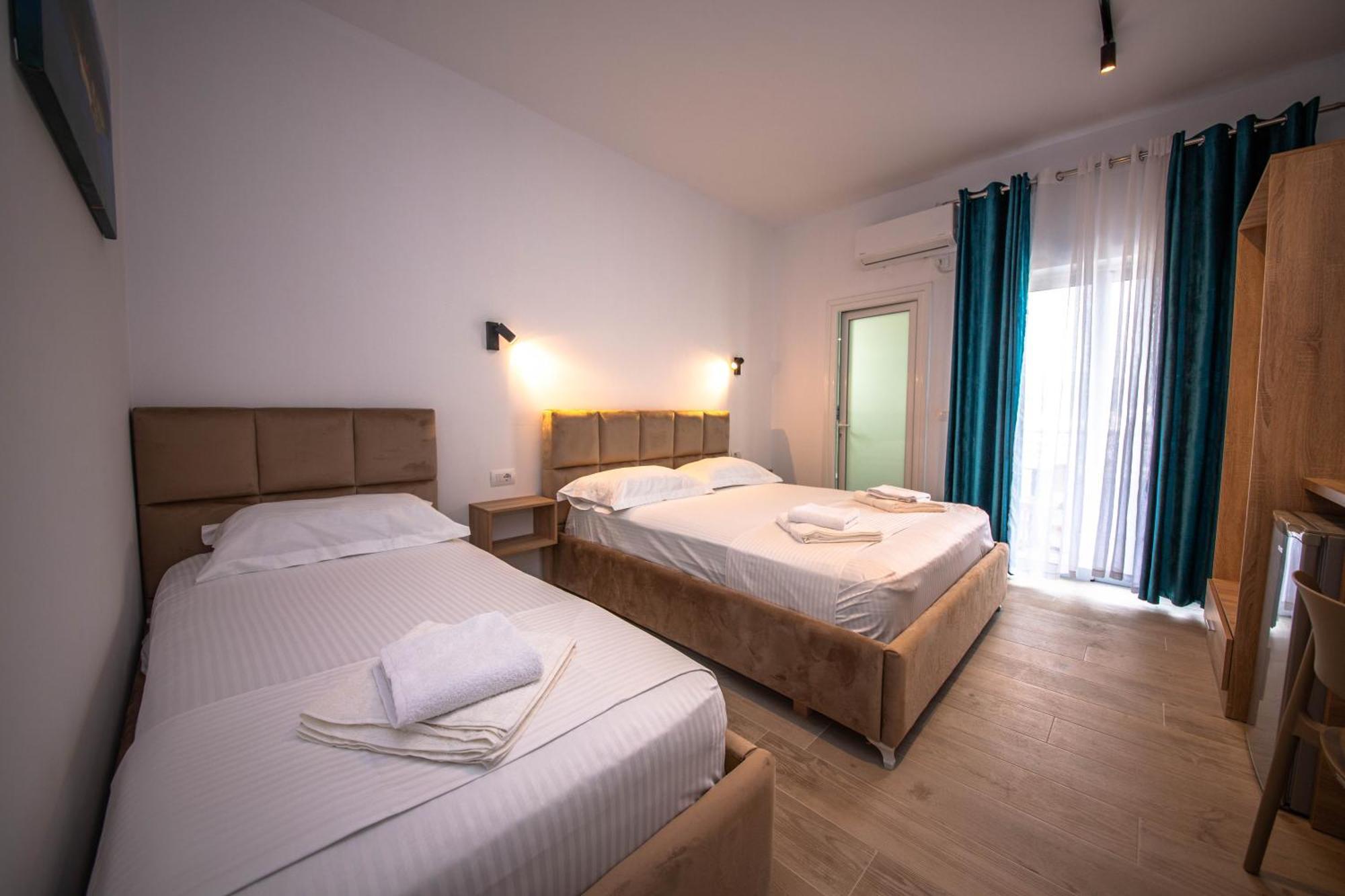 Hotel Perla クサミル エクステリア 写真