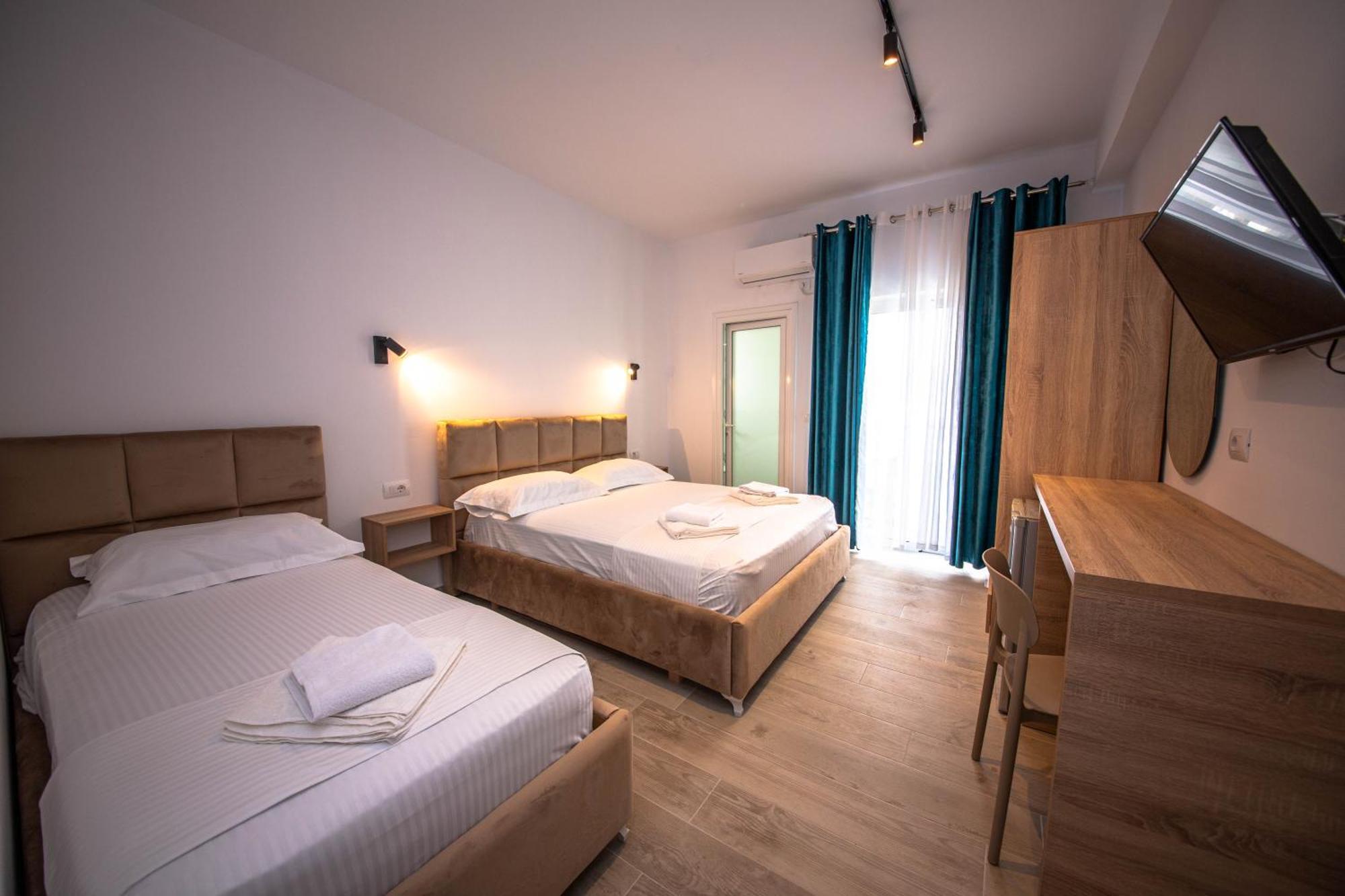 Hotel Perla クサミル エクステリア 写真
