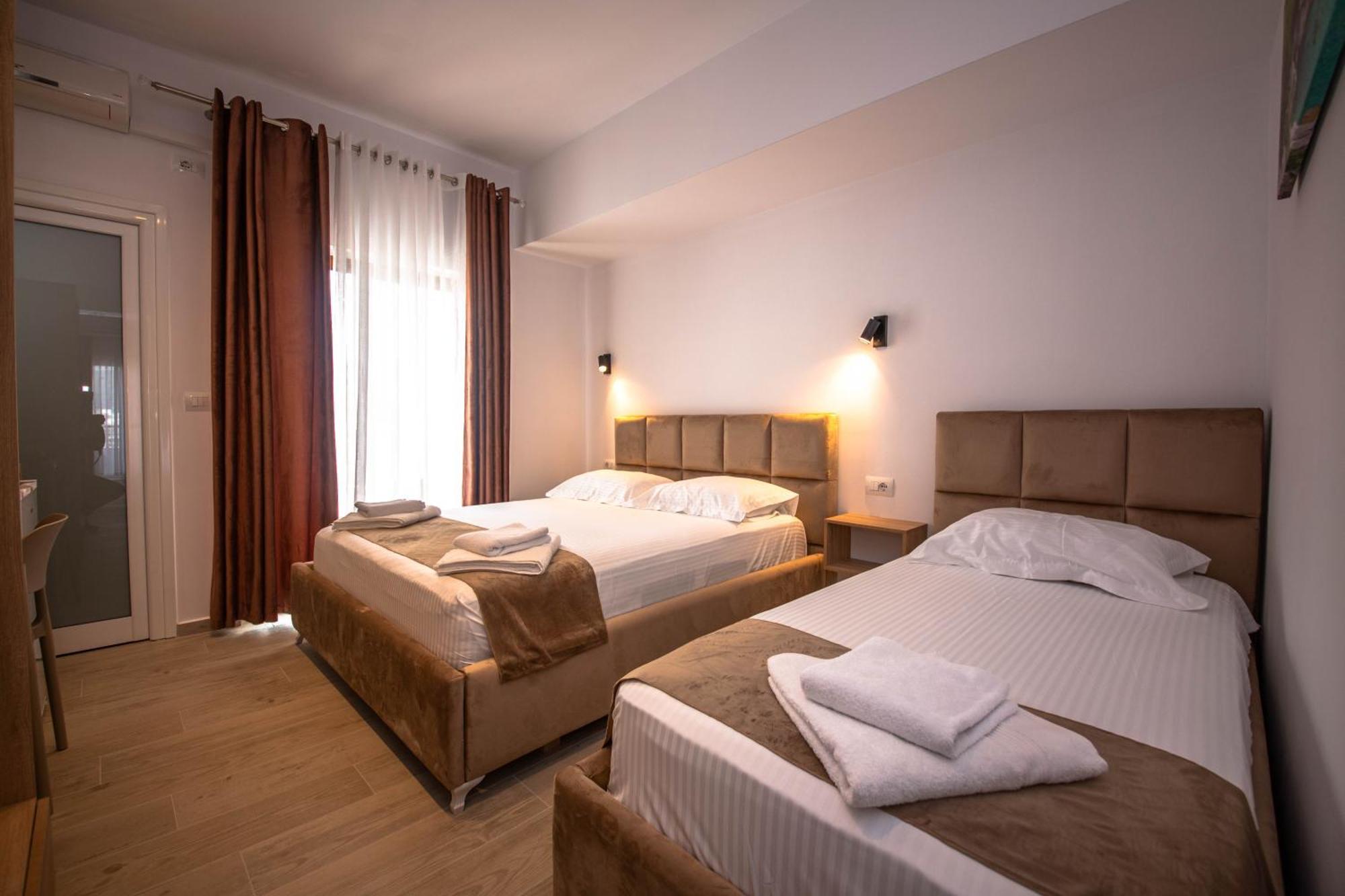 Hotel Perla クサミル エクステリア 写真