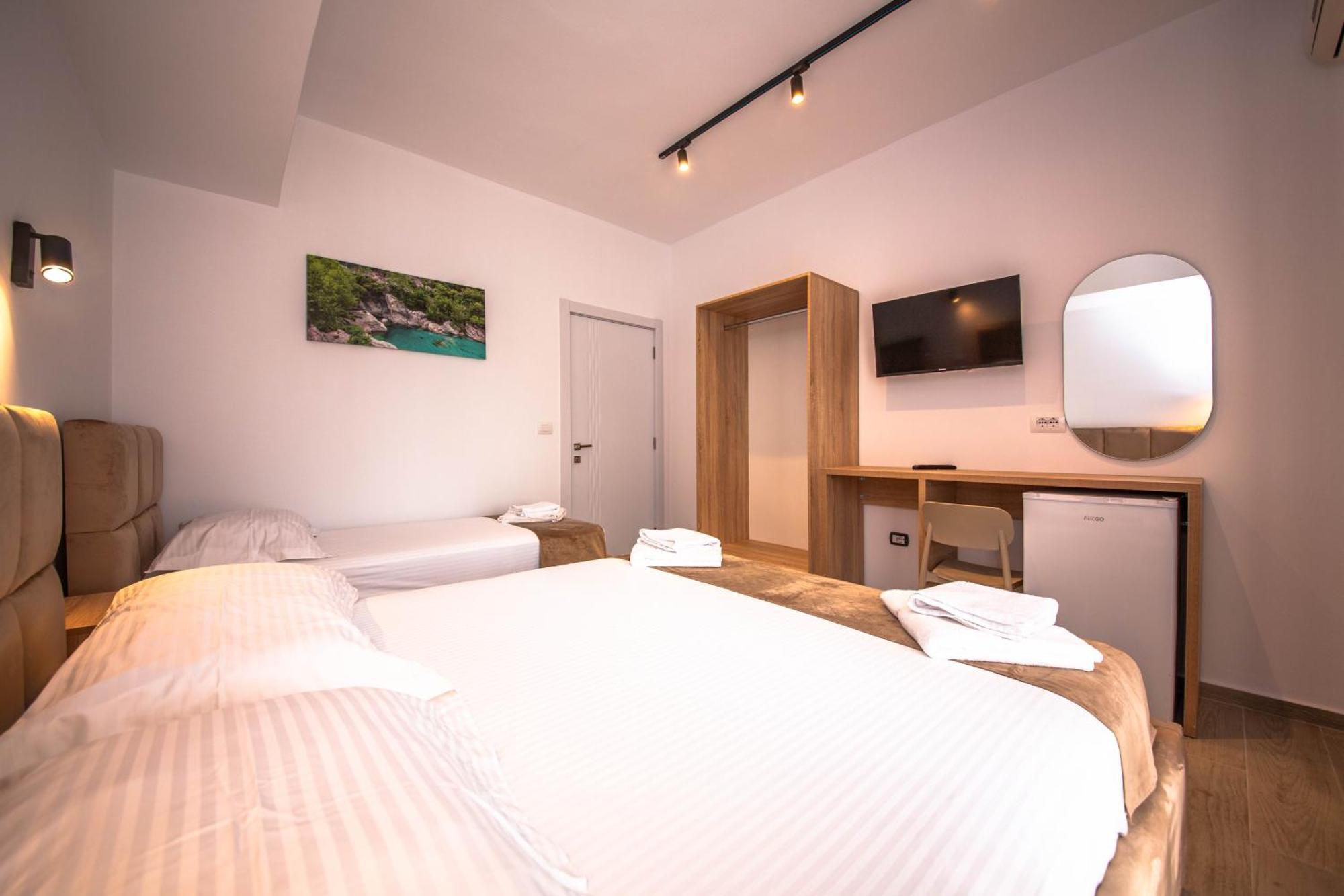 Hotel Perla クサミル エクステリア 写真