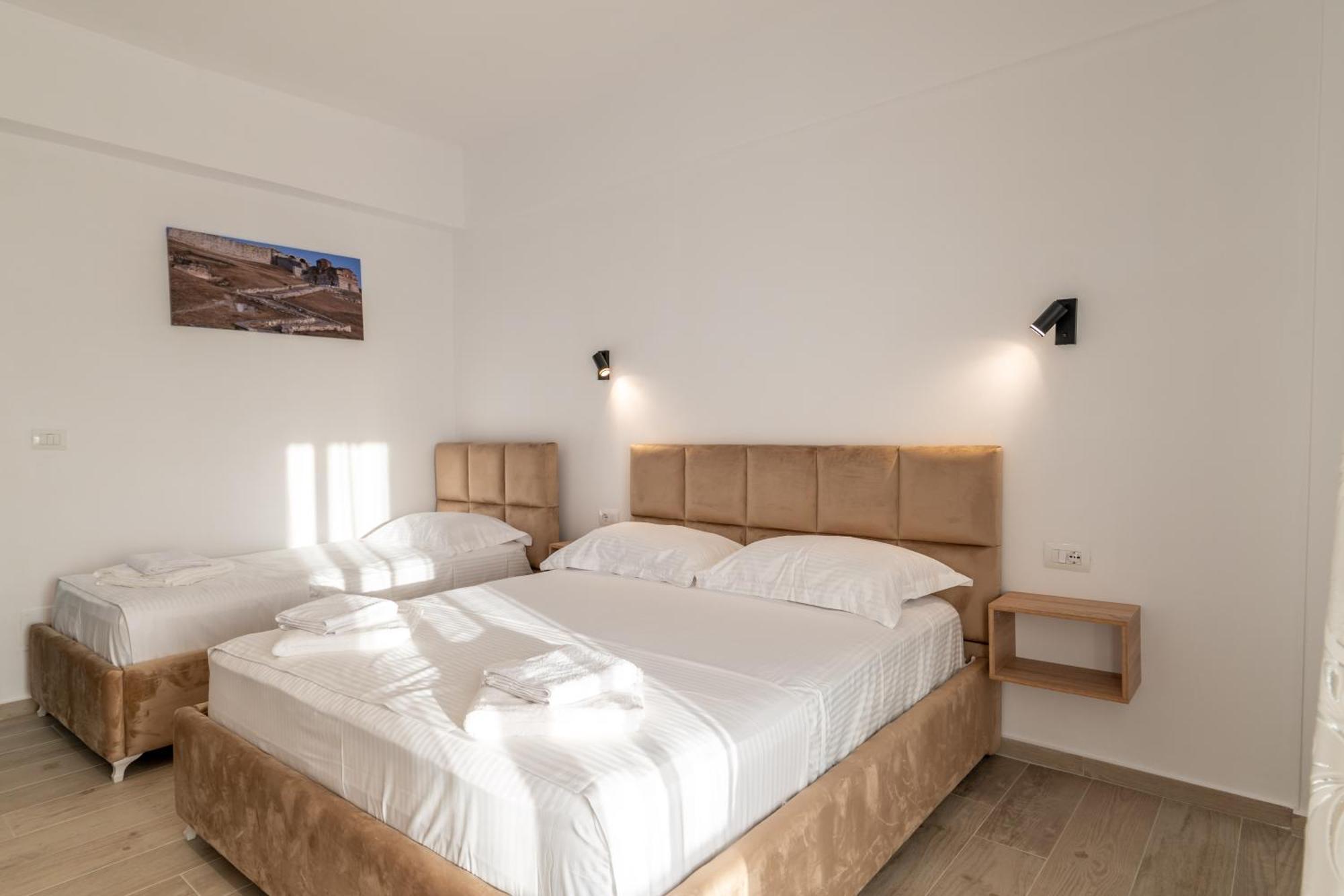 Hotel Perla クサミル エクステリア 写真
