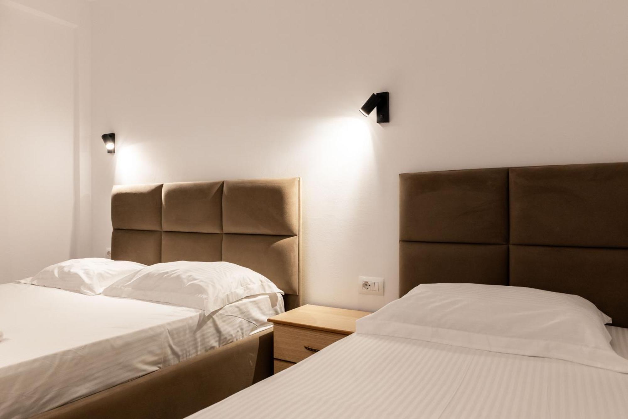 Hotel Perla クサミル エクステリア 写真
